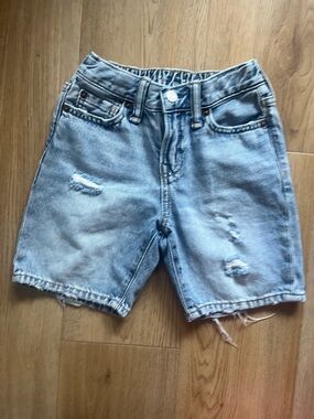 GAP Kids 90s Loose Light Blue Distressed Denim Shorts/Jorts